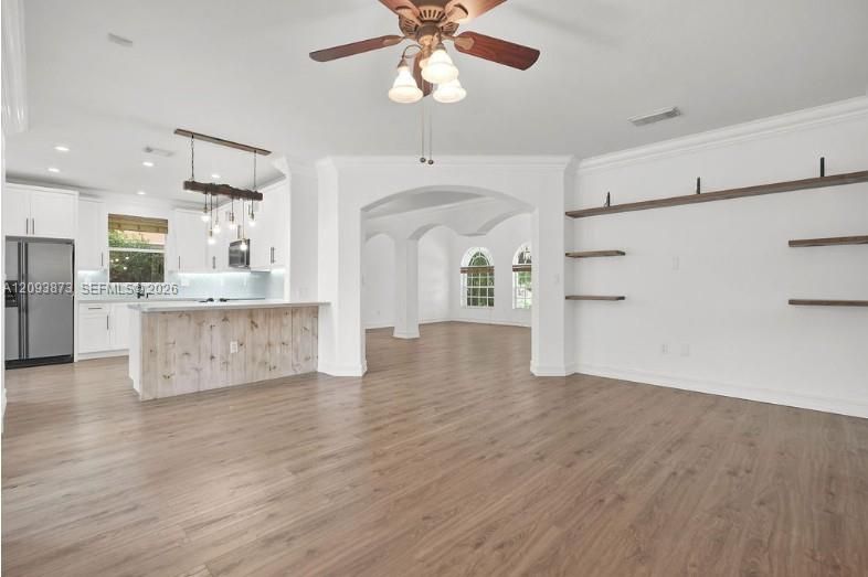 For Sale: $1,200,000 (4 beds, 4 baths, 3177 Square Feet)