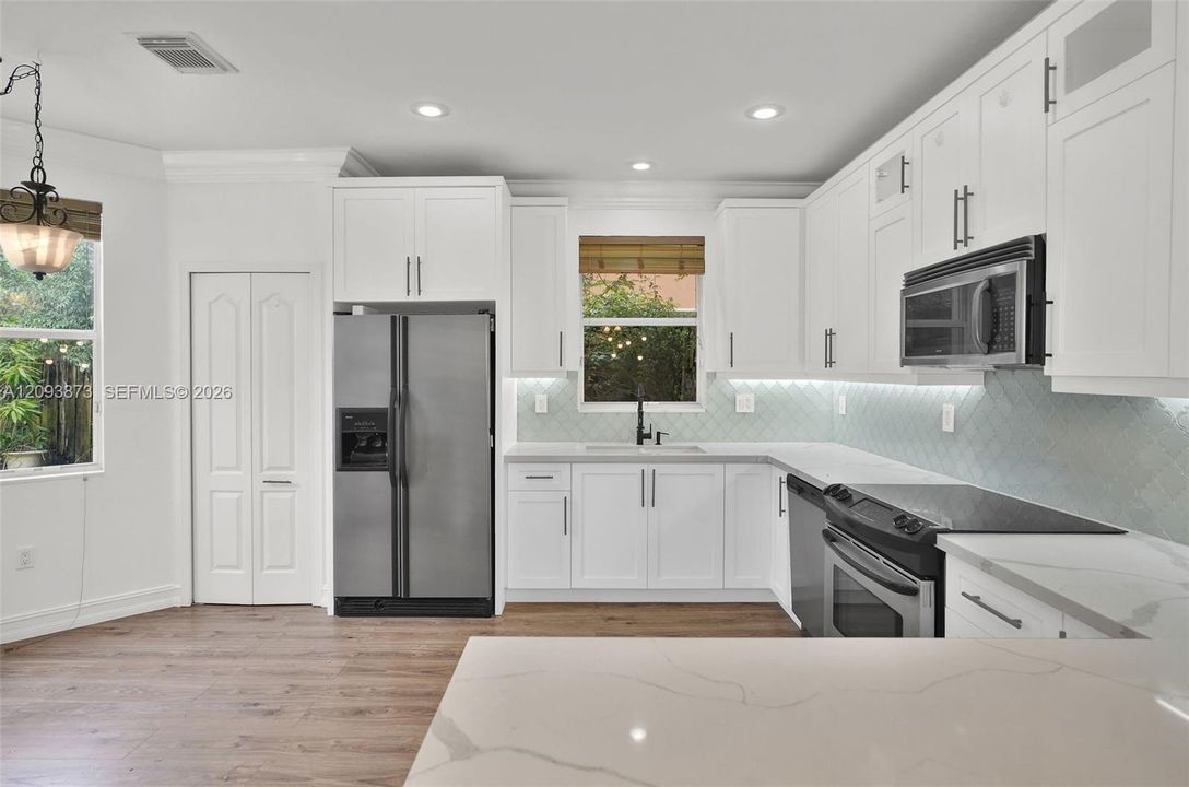 For Sale: $1,200,000 (4 beds, 4 baths, 3177 Square Feet)