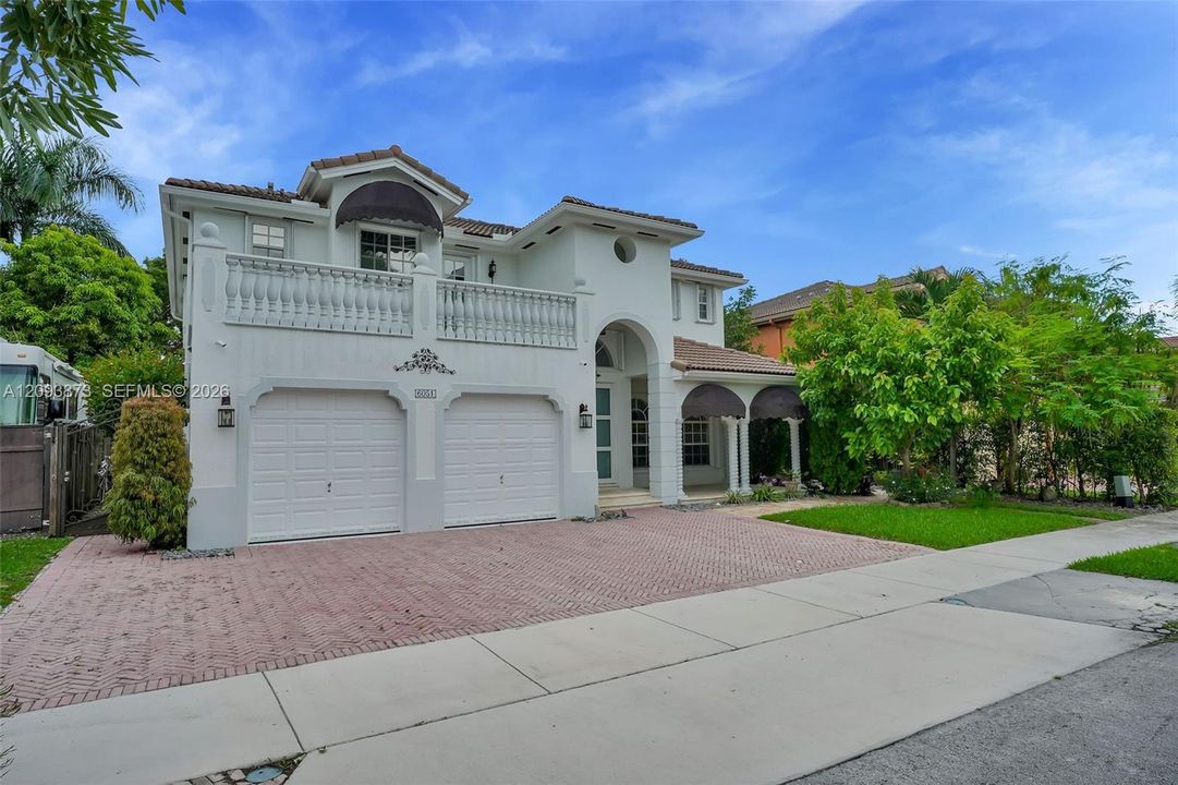 For Sale: $1,200,000 (4 beds, 4 baths, 3177 Square Feet)