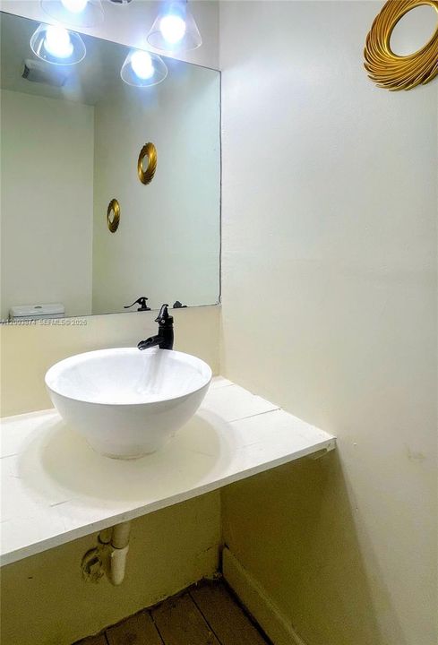 En Renta: $3,300 (3 camas, 2 baños, 1840 Pies cuadrados)