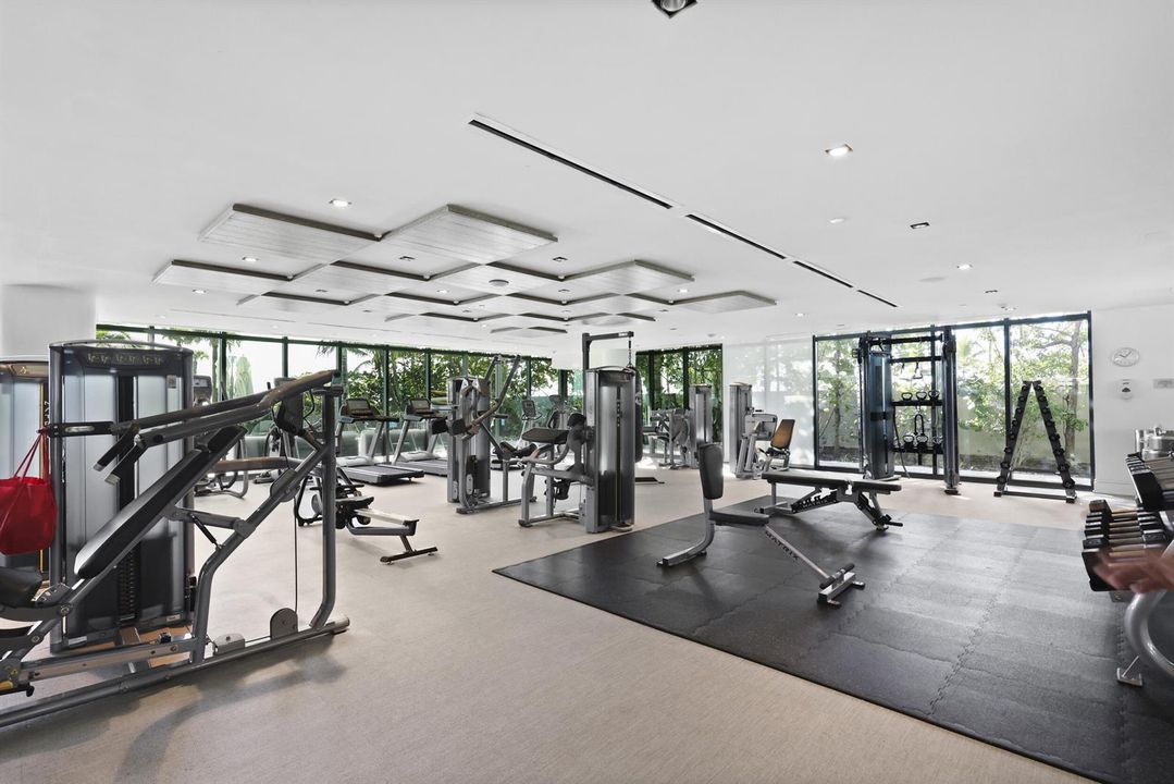 World Class Gym Looks At The Ocean