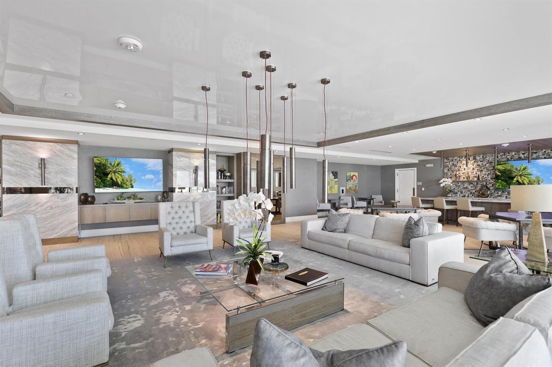 Sabbia Clubroom
