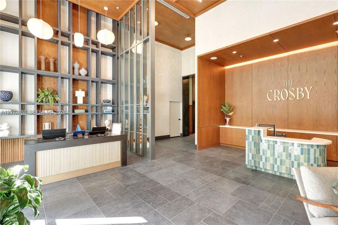 For Sale: $640,000 (1 beds, 1 baths, 522 Square Feet)