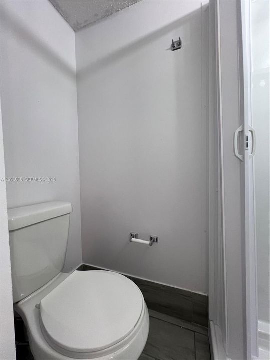 В аренду: $2,290 (2 спален, 2 ванн, 916 Квадратных фут)