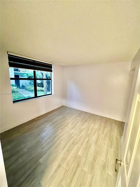 В аренду: $2,290 (2 спален, 2 ванн, 916 Квадратных фут)