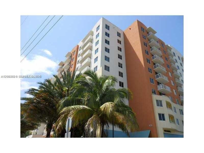 En Renta: $2,400 (1 camas, 1 baños, 835 Pies cuadrados)
