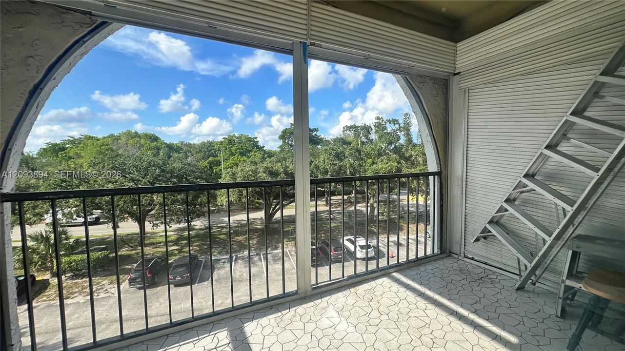 En Venta: $120,000 (2 camas, 2 baños, 1200 Pies cuadrados)