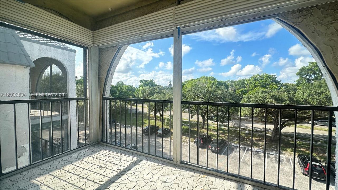 En Venta: $120,000 (2 camas, 2 baños, 1200 Pies cuadrados)