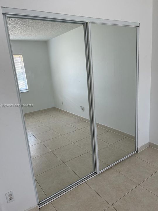 En Renta: $1,650 (1 camas, 1 baños, 8140 Pies cuadrados)