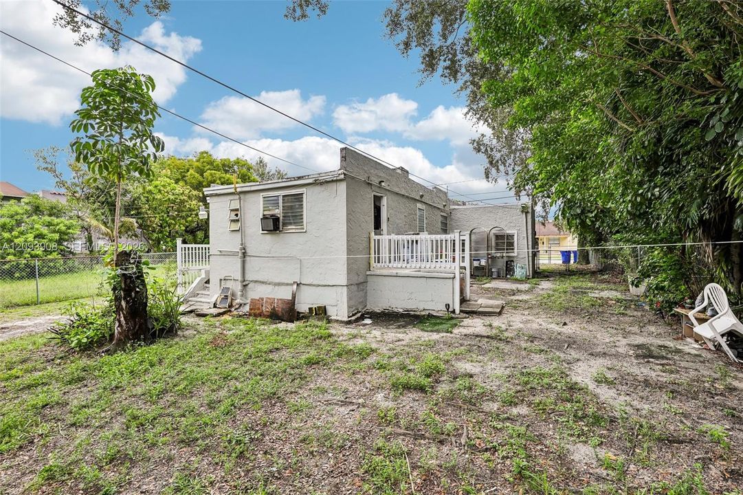 En Venta: $595,000 (0 camas, 0 baños, 2152 Pies cuadrados)