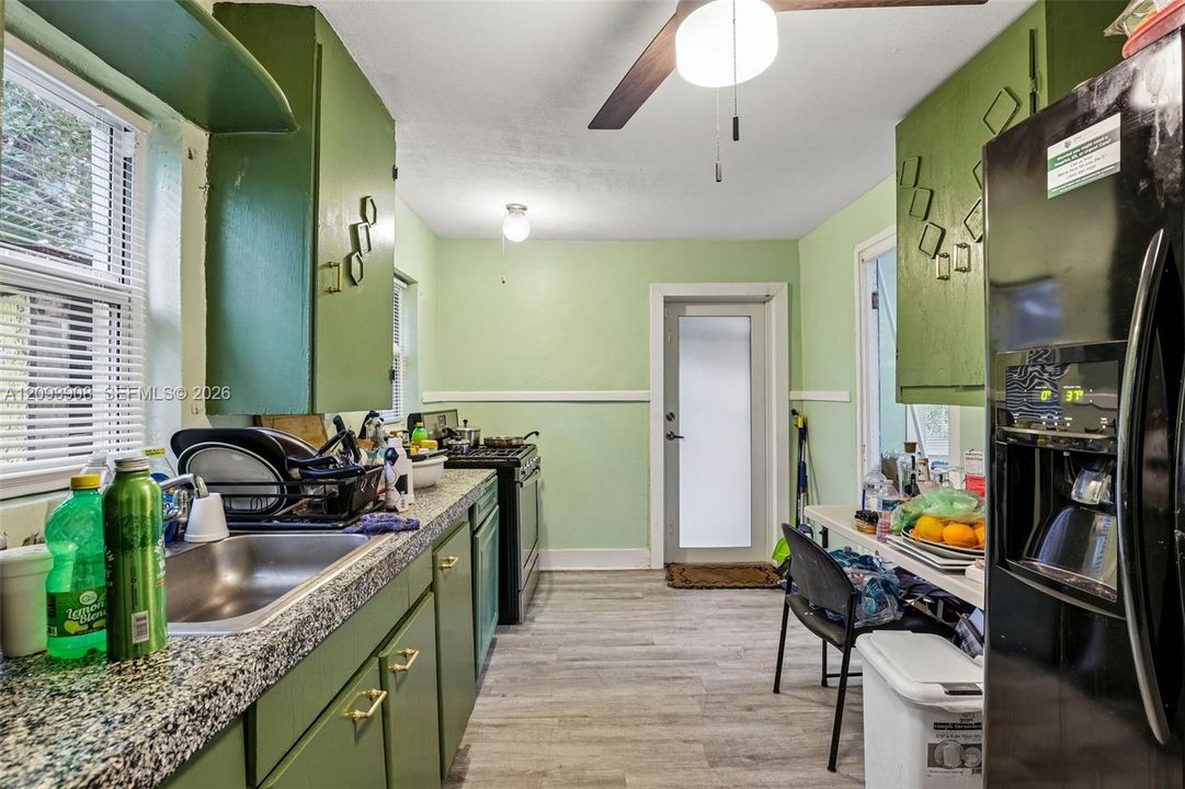En Venta: $595,000 (0 camas, 0 baños, 2152 Pies cuadrados)