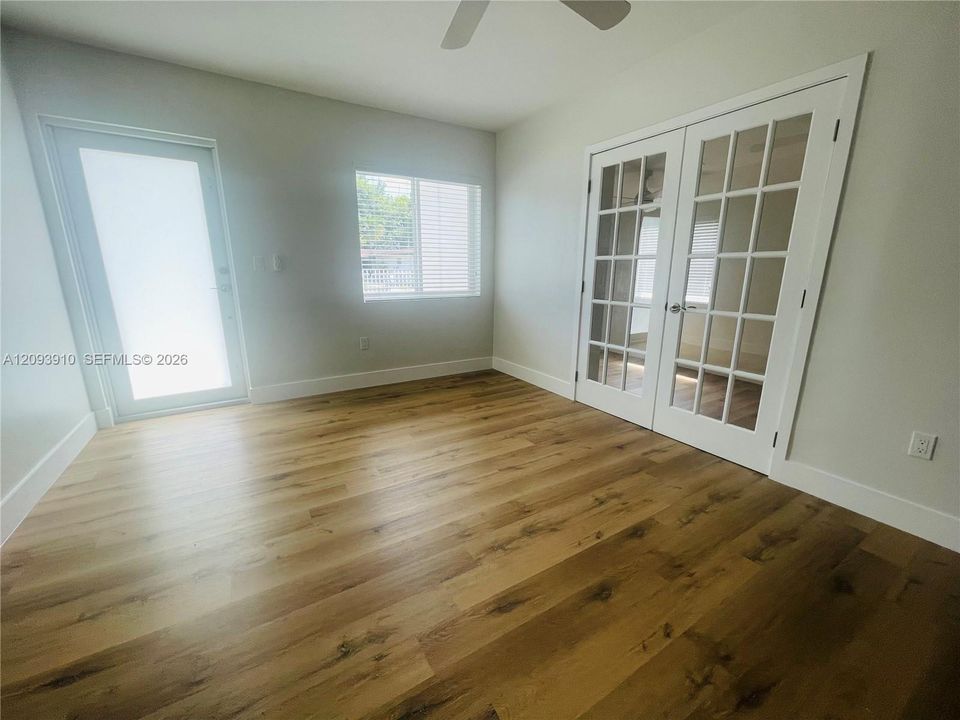 For Rent: $4,200 (4 beds, 3 baths, 1697 Square Feet)