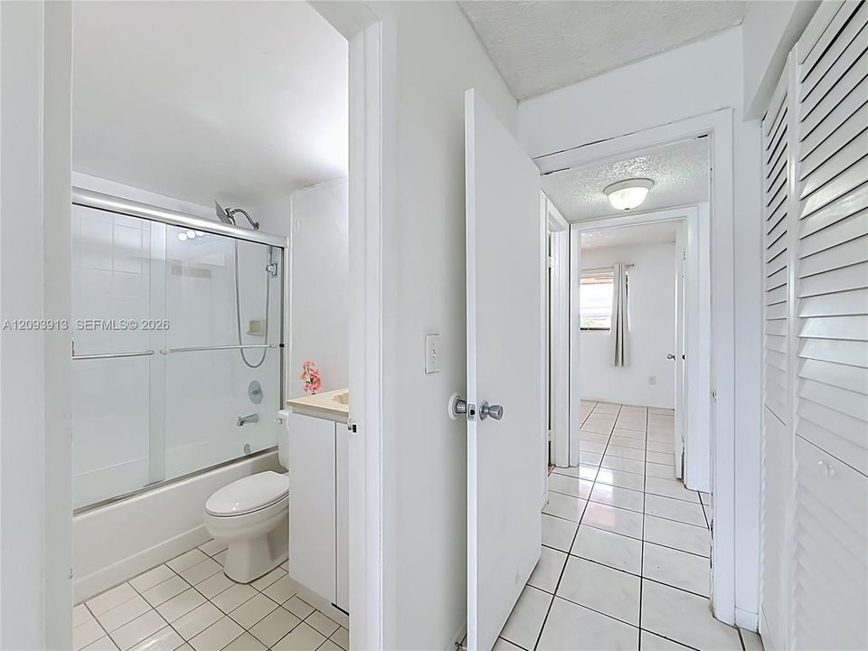 For Rent: $2,200 (2 beds, 2 baths, 750 Square Feet)