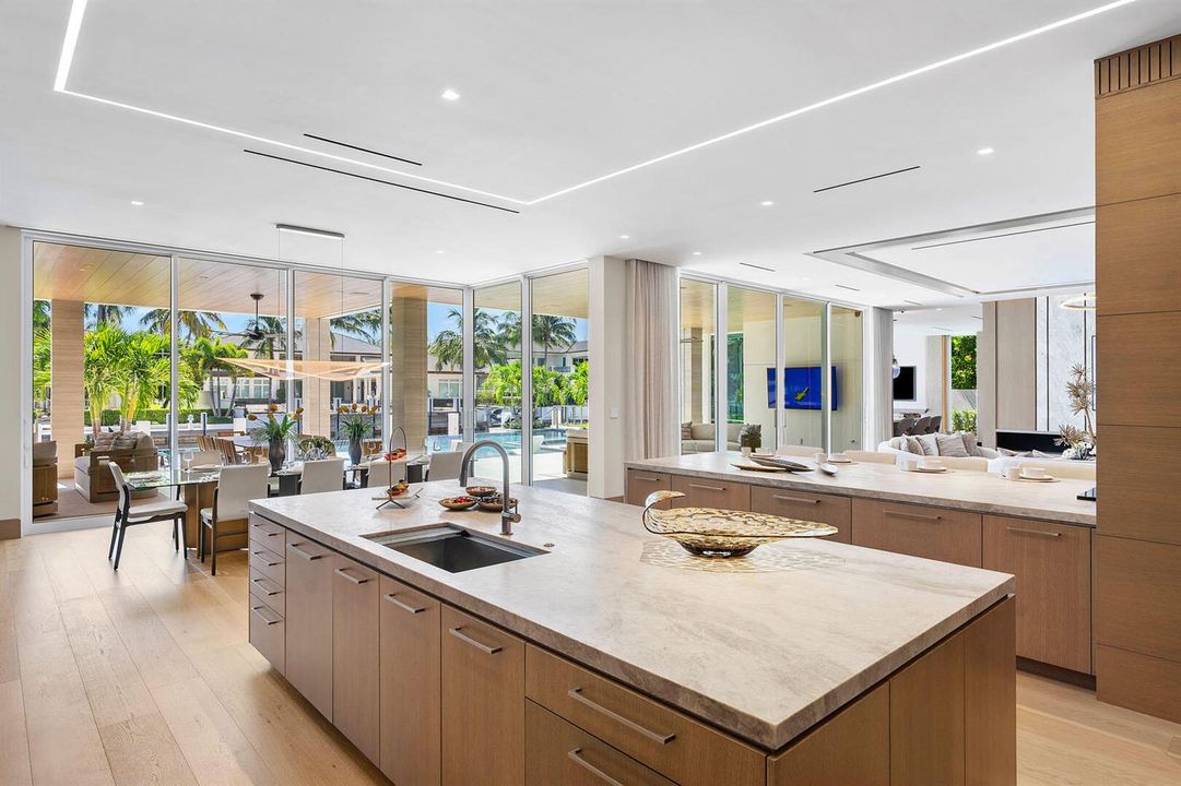 336_Coconut_Palm_Road_18