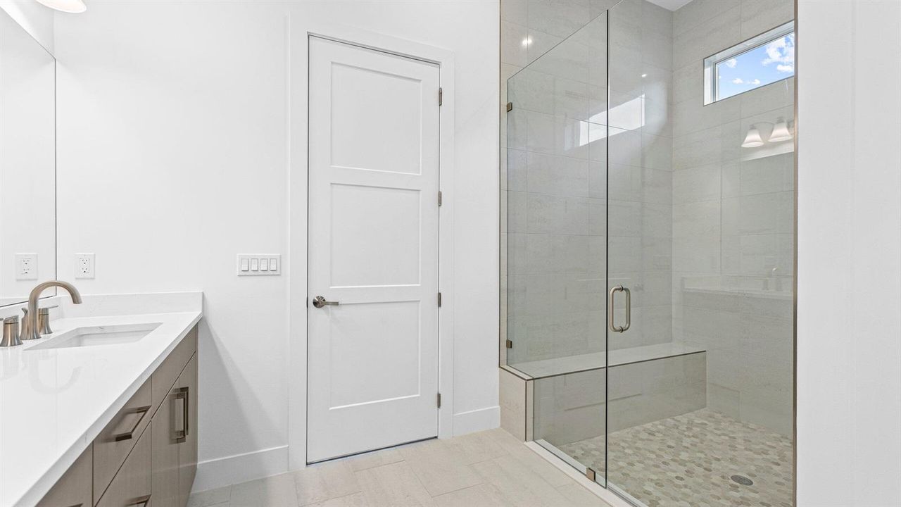 Owner's Bath