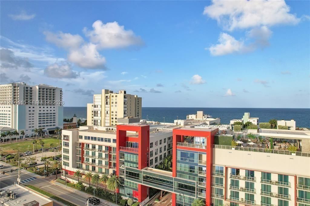 For Sale: $275,000 (0 beds, 1 baths, 366 Square Feet)