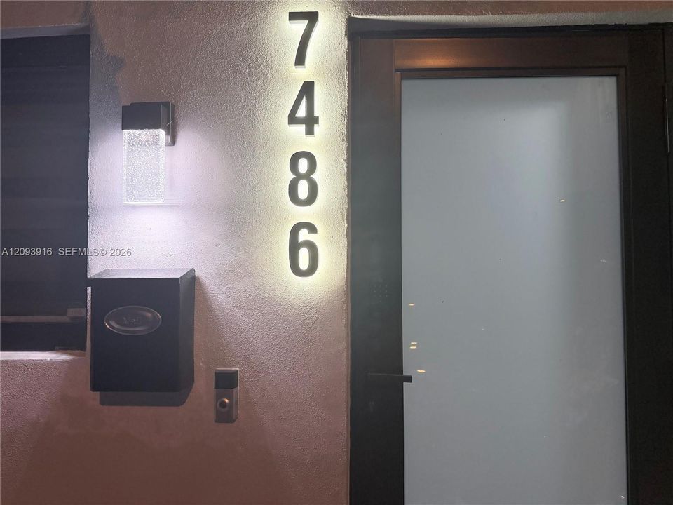 En Venta: $498,000 (2 camas, 2 baños, 1408 Pies cuadrados)