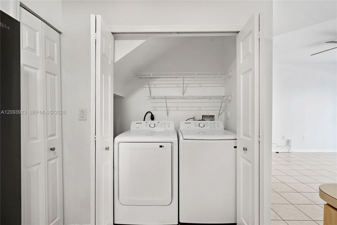 For Rent: $2,300 (2 beds, 2 baths, 1100 Square Feet)