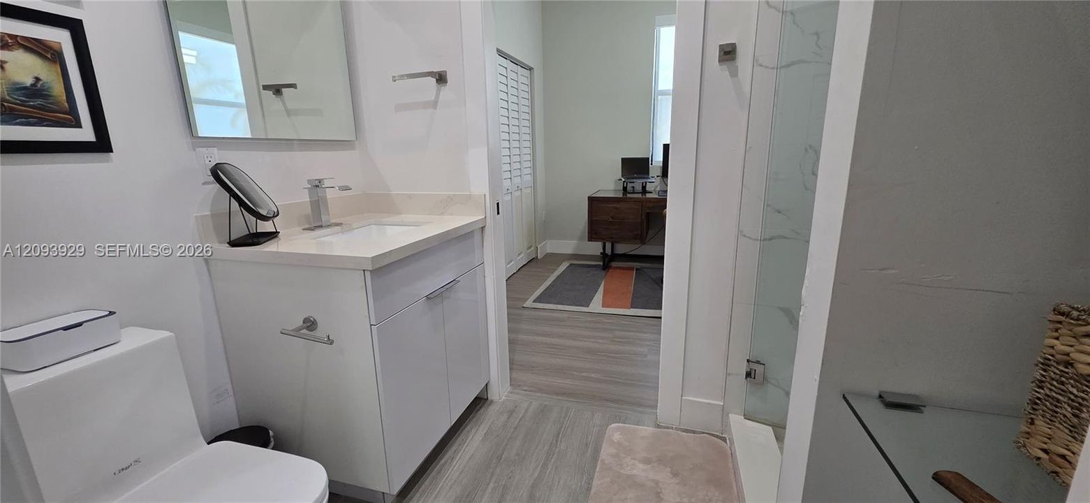 В аренду: $4,900 (3 спален, 2 ванн, 1604 Квадратных фут)