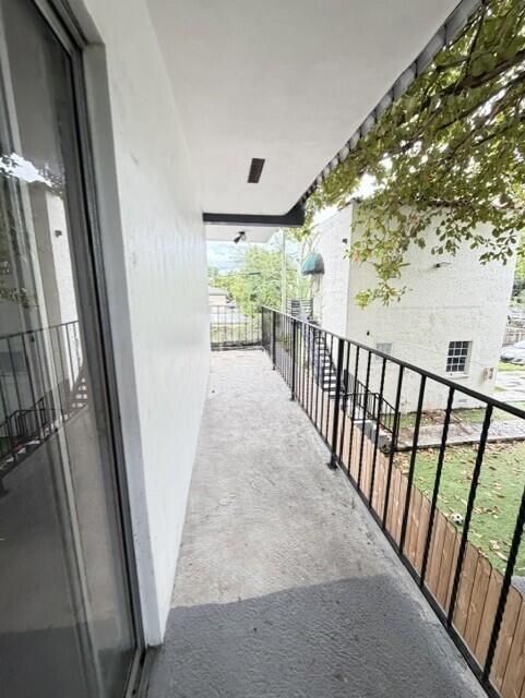 Living rm 2