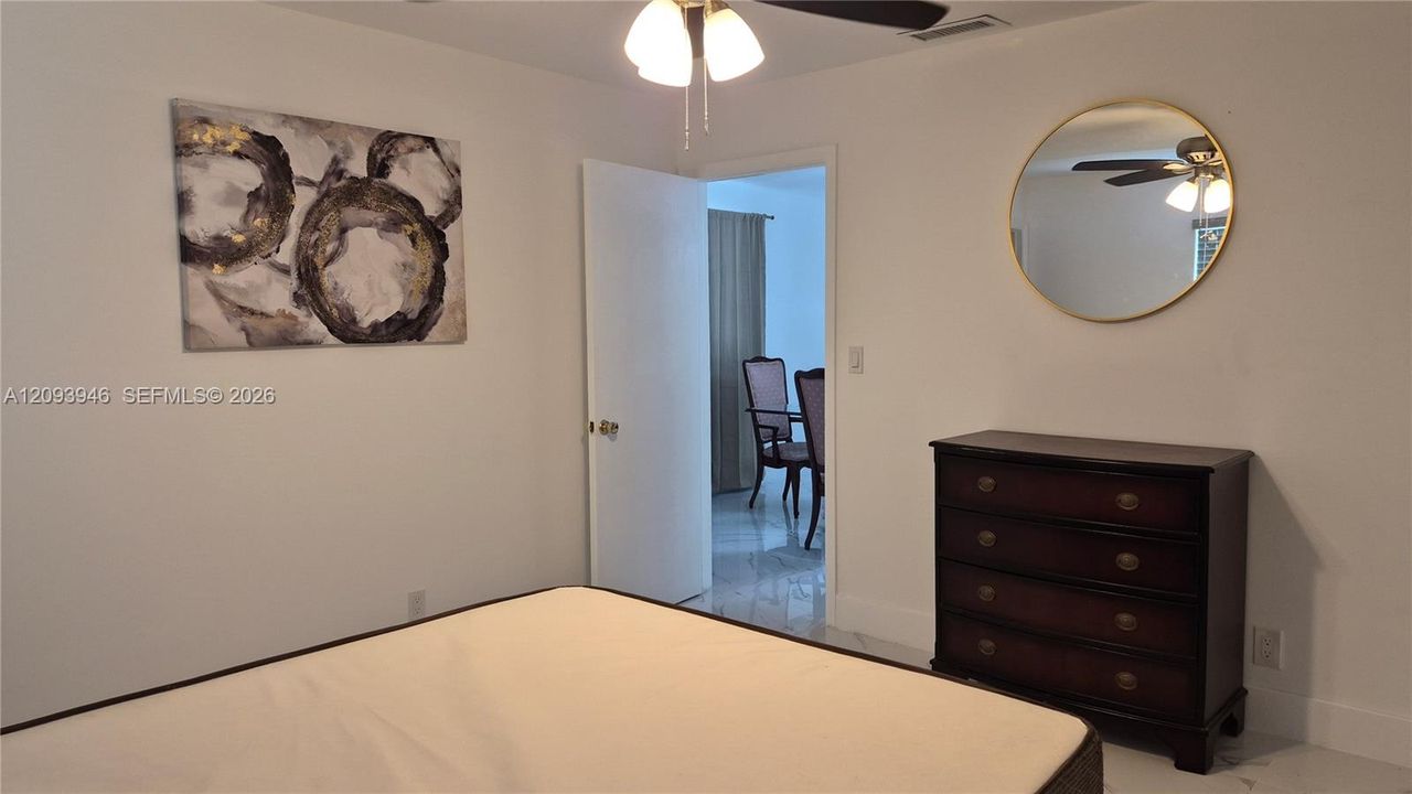 For Sale: $395,000 (2 beds, 2 baths, 1690 Square Feet)
