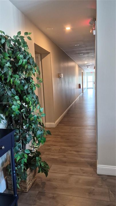 For Sale: $395,000 (2 beds, 2 baths, 1690 Square Feet)