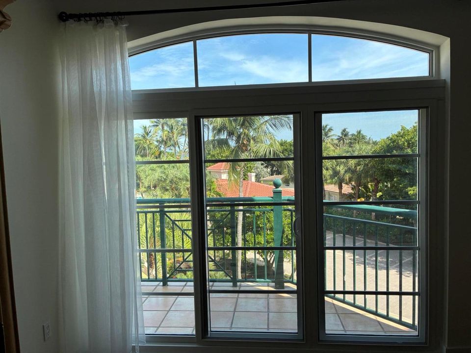 Den View