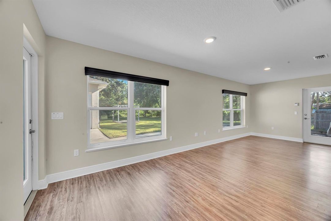 Den/Office/Playroom