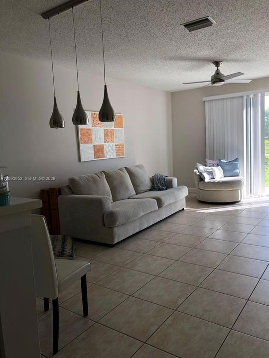 En Renta: $3,300 (2 camas, 2 baños, 1131 Pies cuadrados)