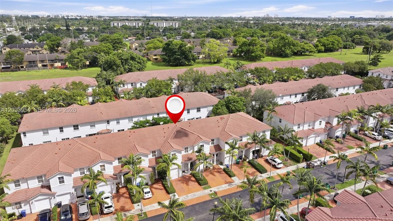 For Sale: $475,000 (3 beds, 2 baths, 1812 Square Feet)