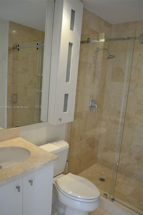 For Rent: $4,700 (2 beds, 2 baths, 1036 Square Feet)