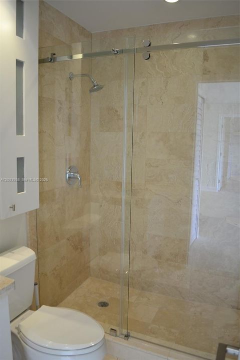 For Rent: $4,700 (2 beds, 2 baths, 1036 Square Feet)