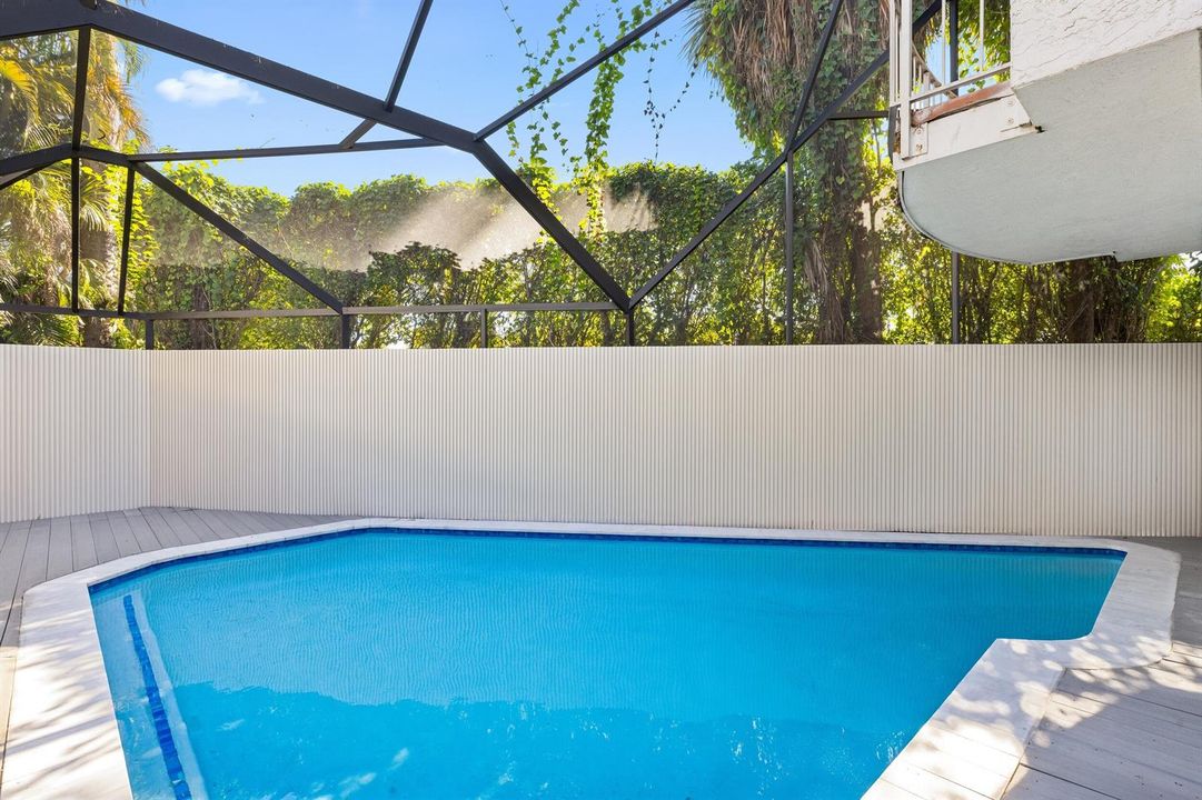 Pool 1