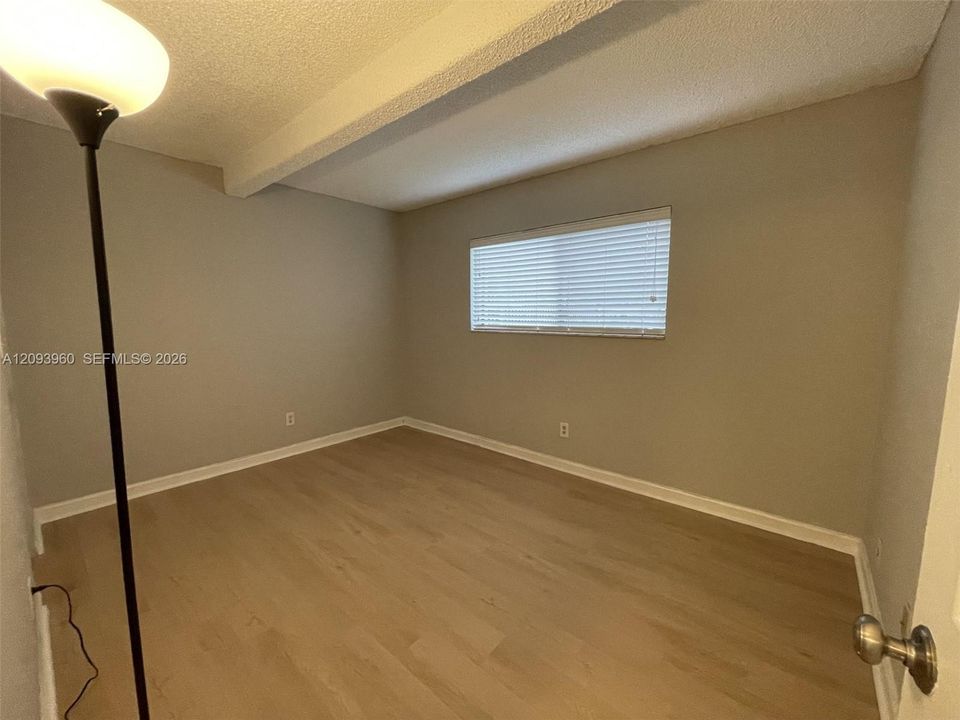 En Renta: $1,900 (2 camas, 2 baños, 905 Pies cuadrados)