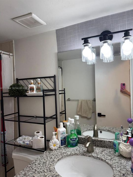 For Rent: $2,250 (2 beds, 1 baths, 0 Square Feet)