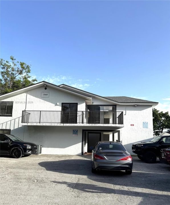 For Rent: $2,250 (2 beds, 1 baths, 0 Square Feet)