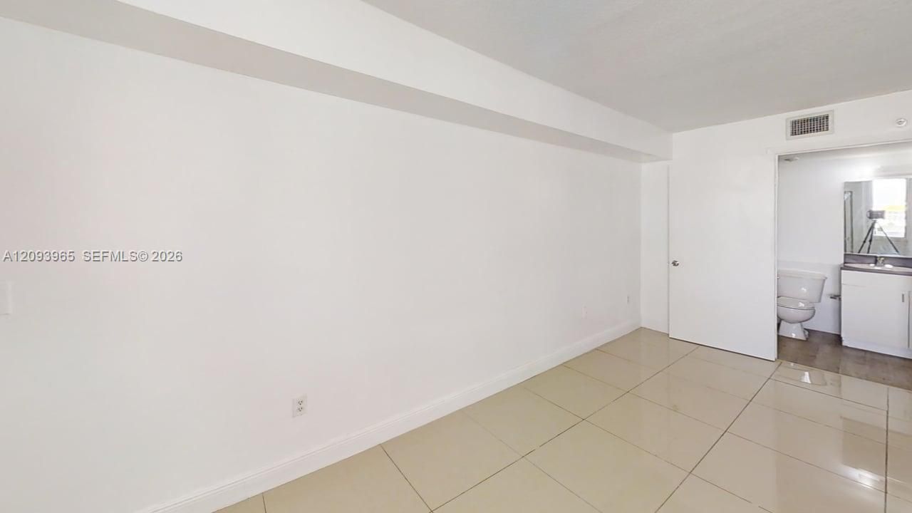 En Renta: $2,350 (2 camas, 2 baños, 873 Pies cuadrados)