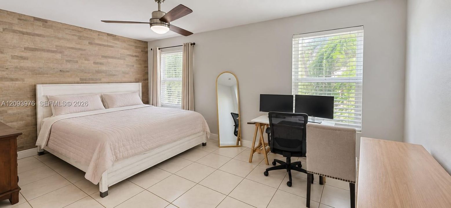 En Venta: $579,900 (3 camas, 2 baños, 1590 Pies cuadrados)