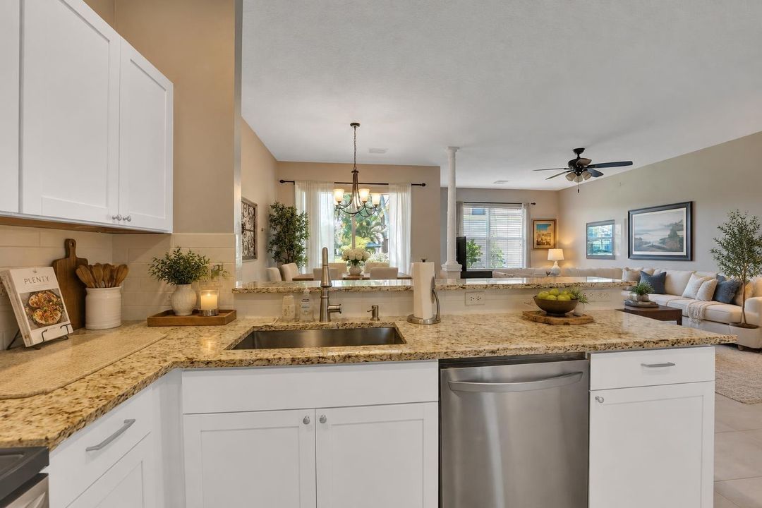 Kitchen_MLS-3