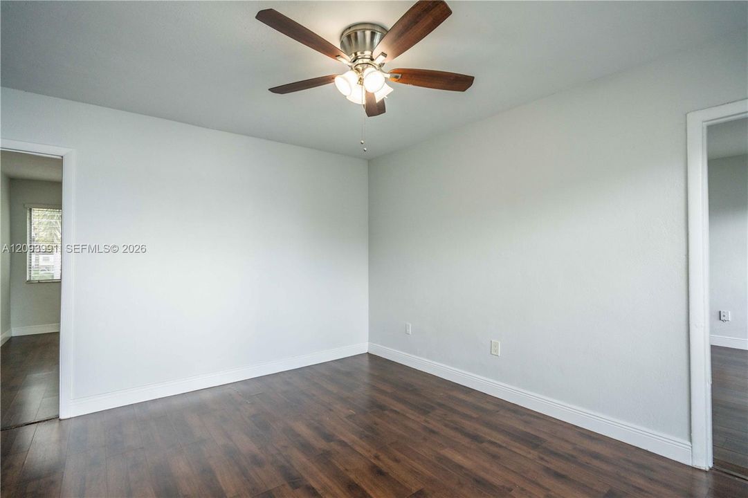 В аренду: $2,900 (3 спален, 2 ванн, 1200 Квадратных фут)