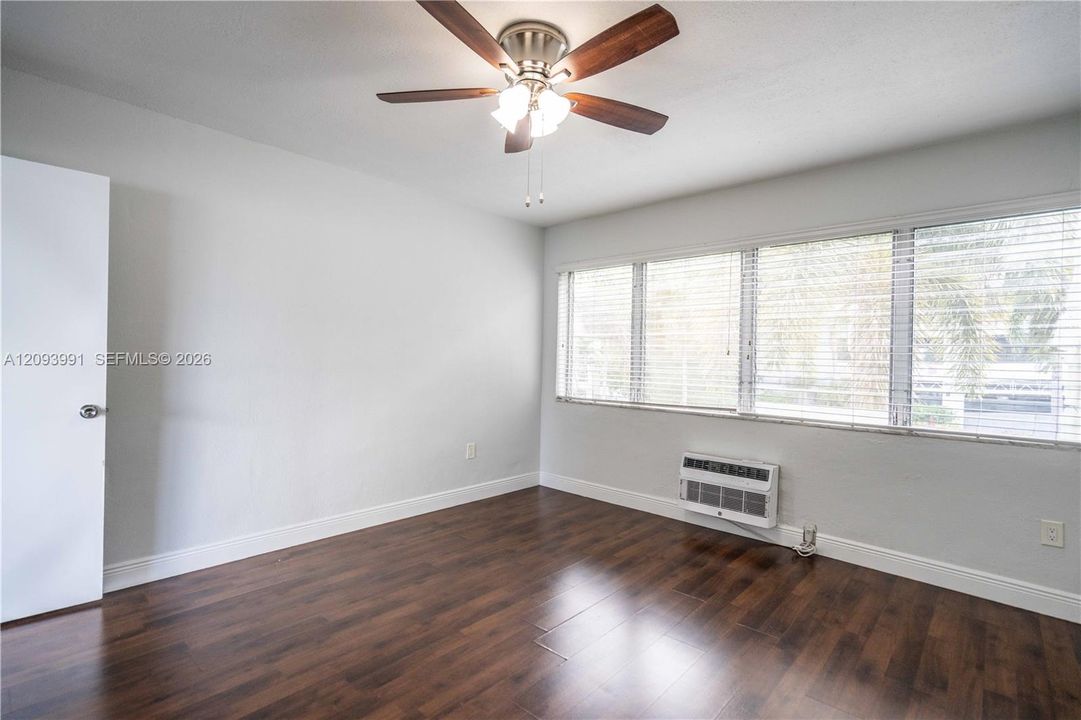 В аренду: $2,900 (3 спален, 2 ванн, 1200 Квадратных фут)