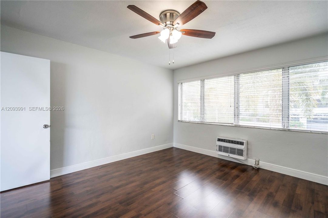 В аренду: $2,900 (3 спален, 2 ванн, 1200 Квадратных фут)