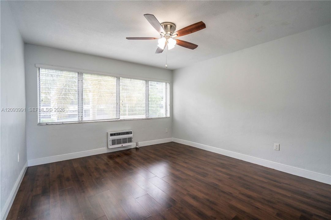 В аренду: $2,900 (3 спален, 2 ванн, 1200 Квадратных фут)