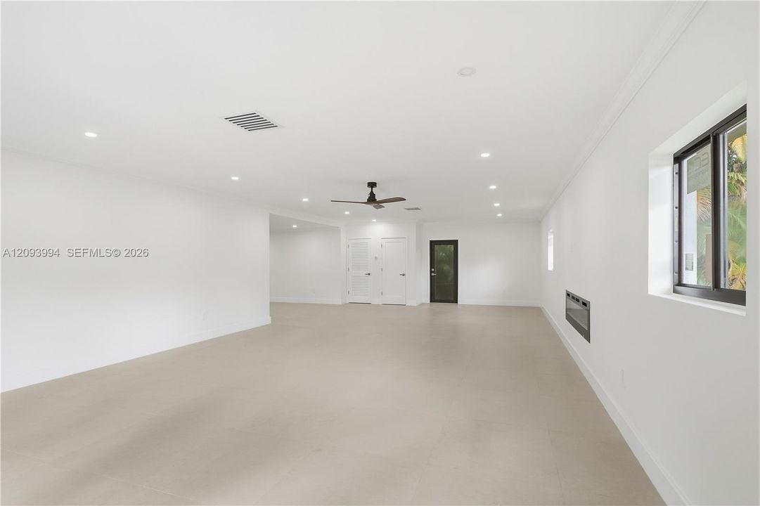 En Venta: $3,899,999 (7 camas, 5 baños, 5710 Pies cuadrados)