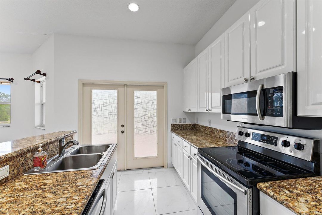 016-3210ElCaminoReal-WestPalmBeach-SMALL
