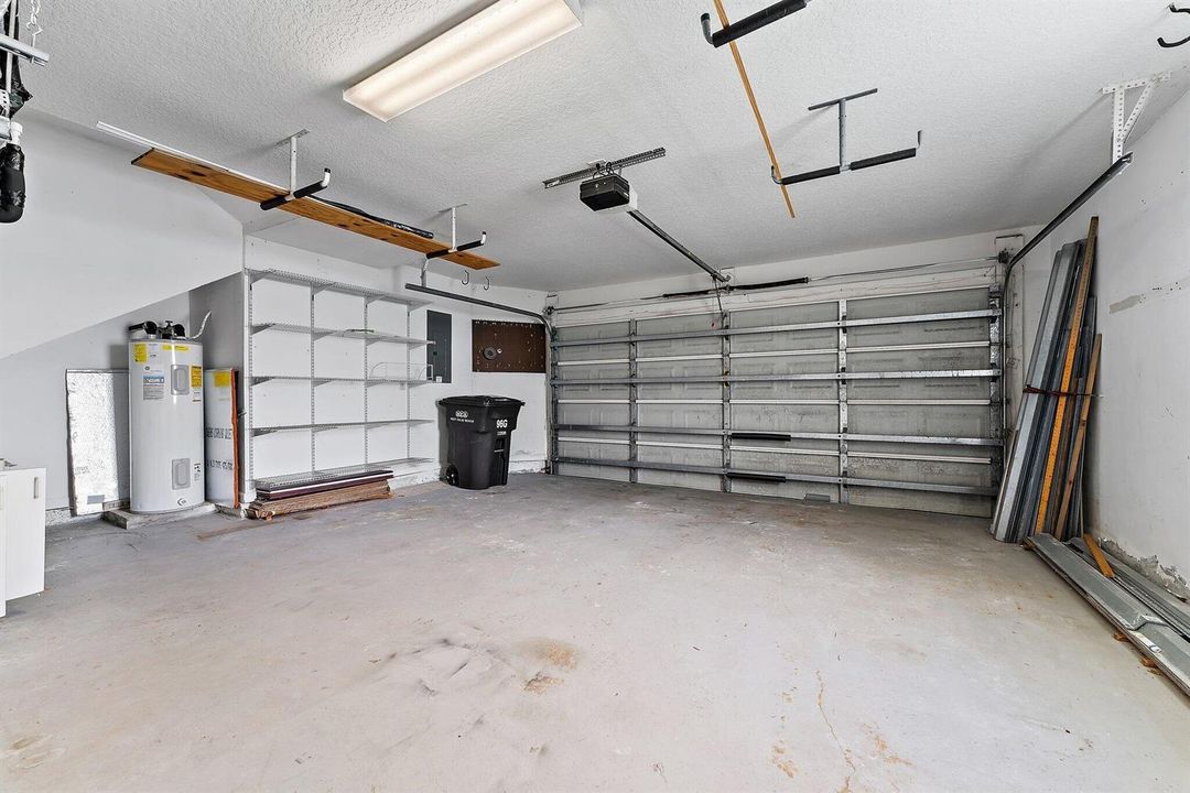 021-3210ElCaminoReal-WestPalmBeach-SMALL