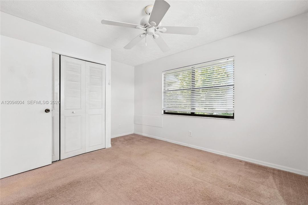 Active With Contract: $395,000 (3 beds, 2 baths, 1472 Square Feet)