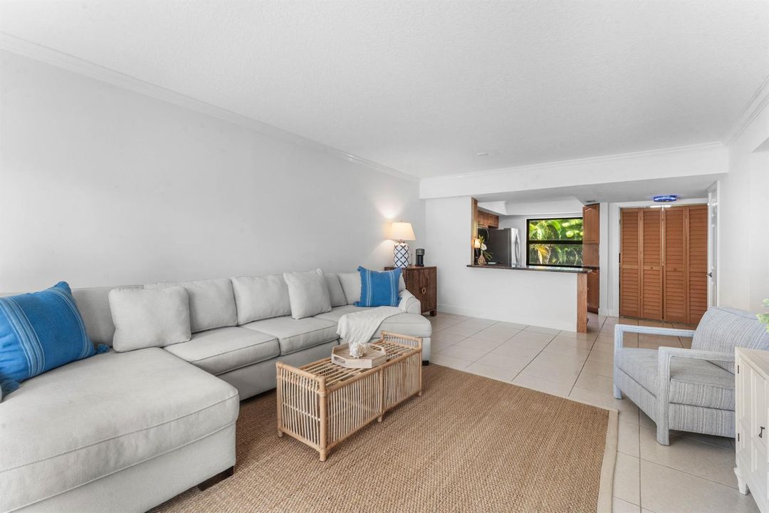 013-291MercuryRoad-4-JunoBeach-FL-33408-