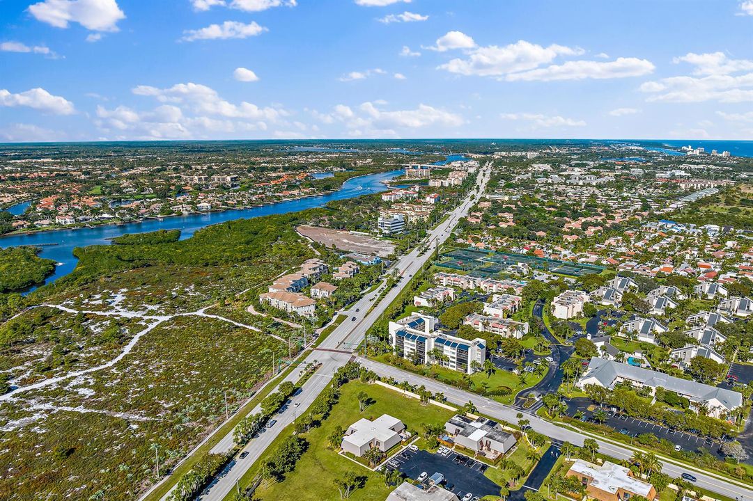 015-1605US1NM1103-Jupiter-FL-FULL