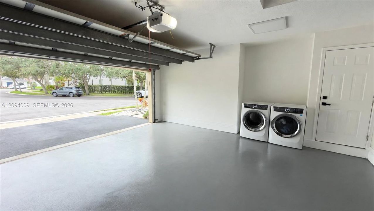 En Venta: $749,000 (3 camas, 2 baños, 1533 Pies cuadrados)